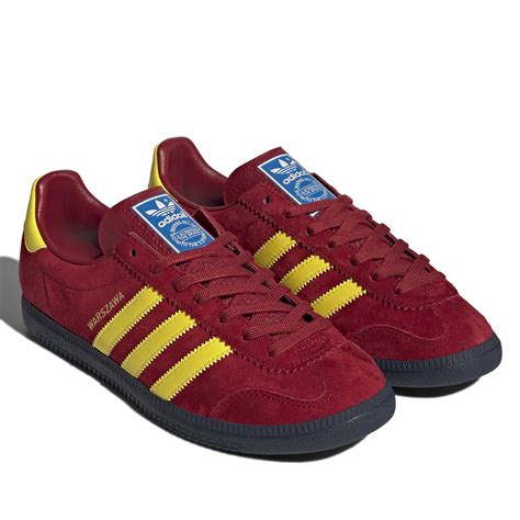 Spezial Shoes .